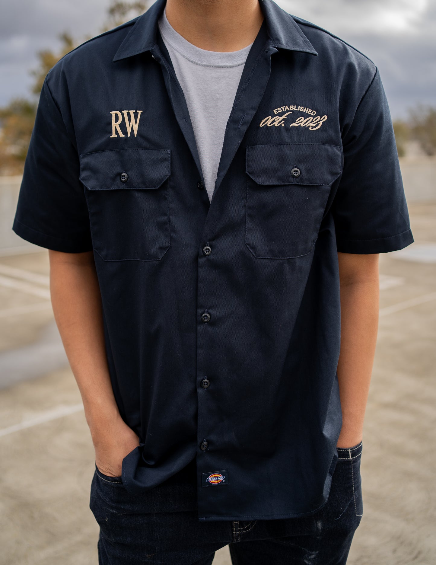 FORGIVE AND FORGET WORK SHIRT - NAVY